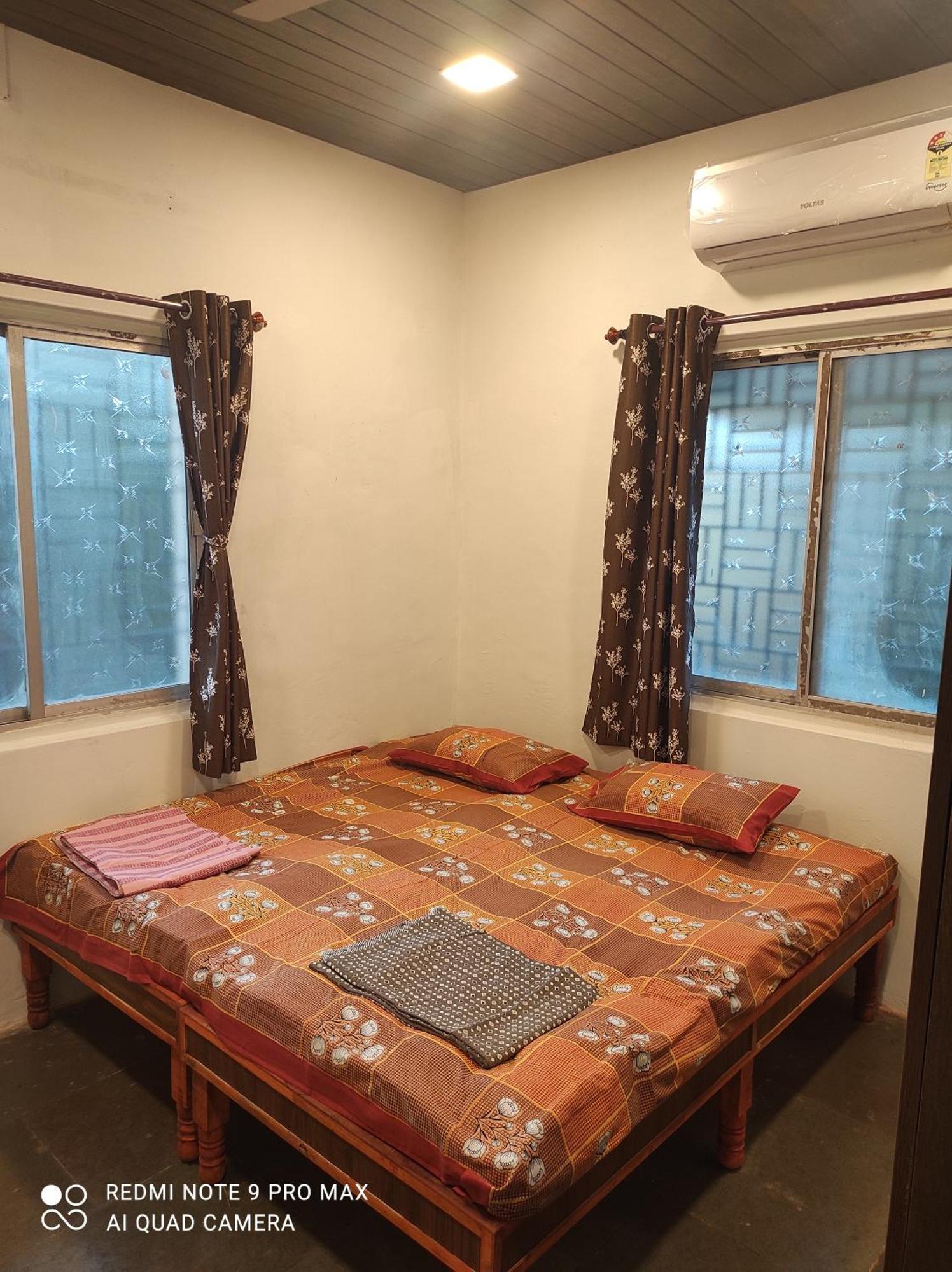 Swanand Home Stay Ратнагири Экстерьер фото